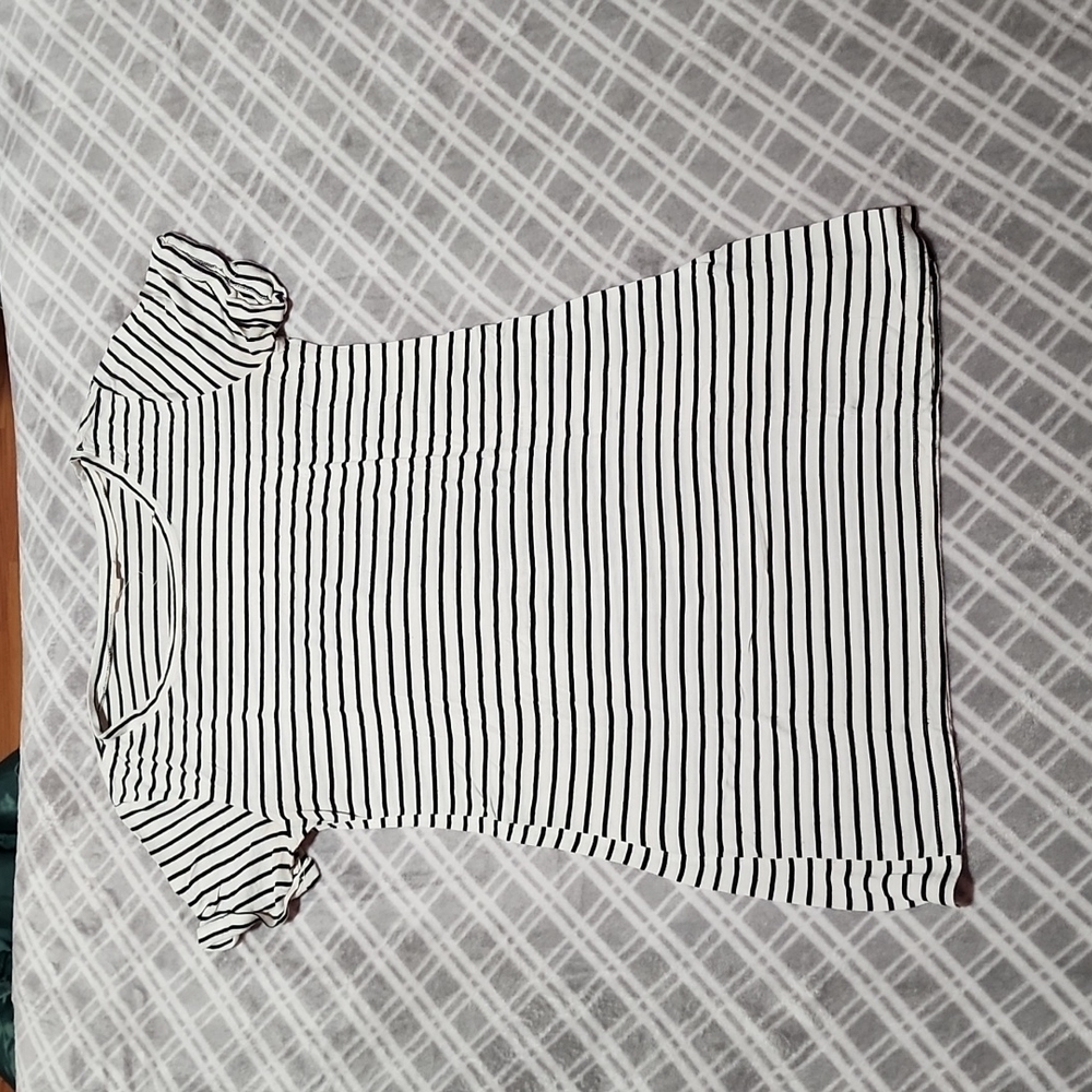 La hearts used dress medium